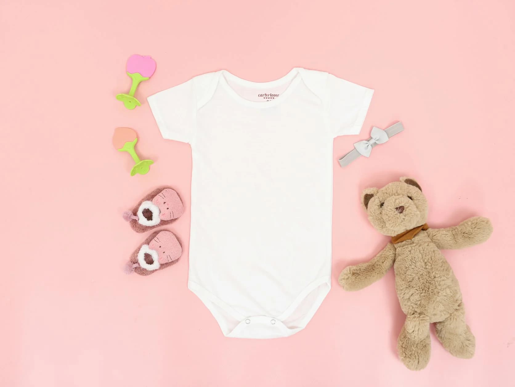 Baby shower decorations and gifts